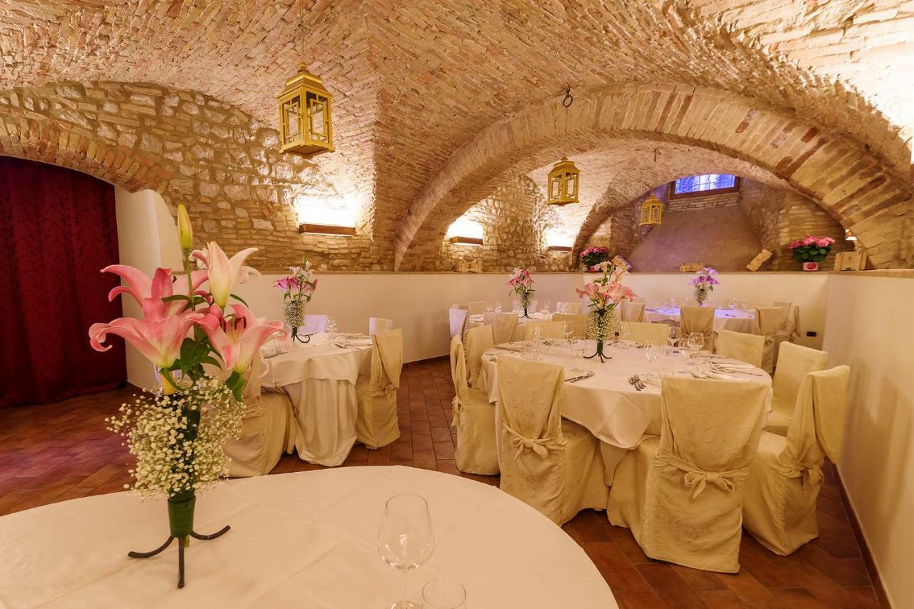 Antica Dimora Alla Rocca Trevi Ngoại thất bức ảnh